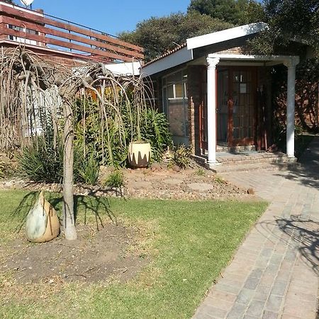 Ancient Windmill Guesthouse And Conference Venue Benoni Exterior foto